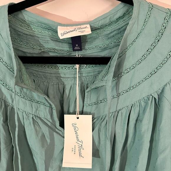 Universal Thread Green Peasant Top Prairie Blouse Cottagecore Shirt Medium - Picture 11 of 11